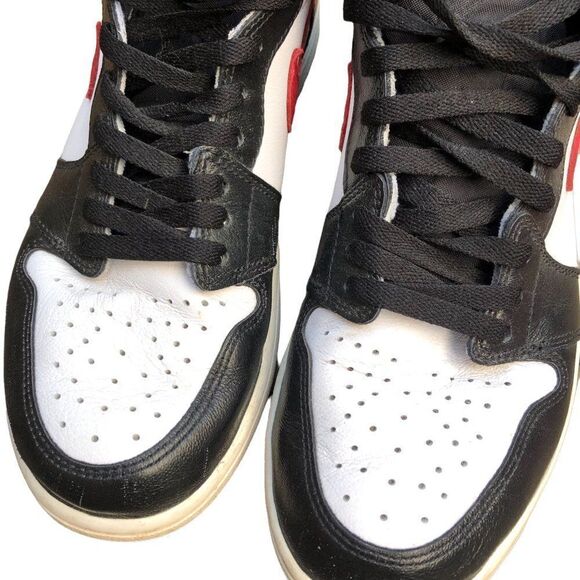 Nike Air Jordan 1 Retro High OG 'Gym Red' Size 10 - Picture 2 of 16